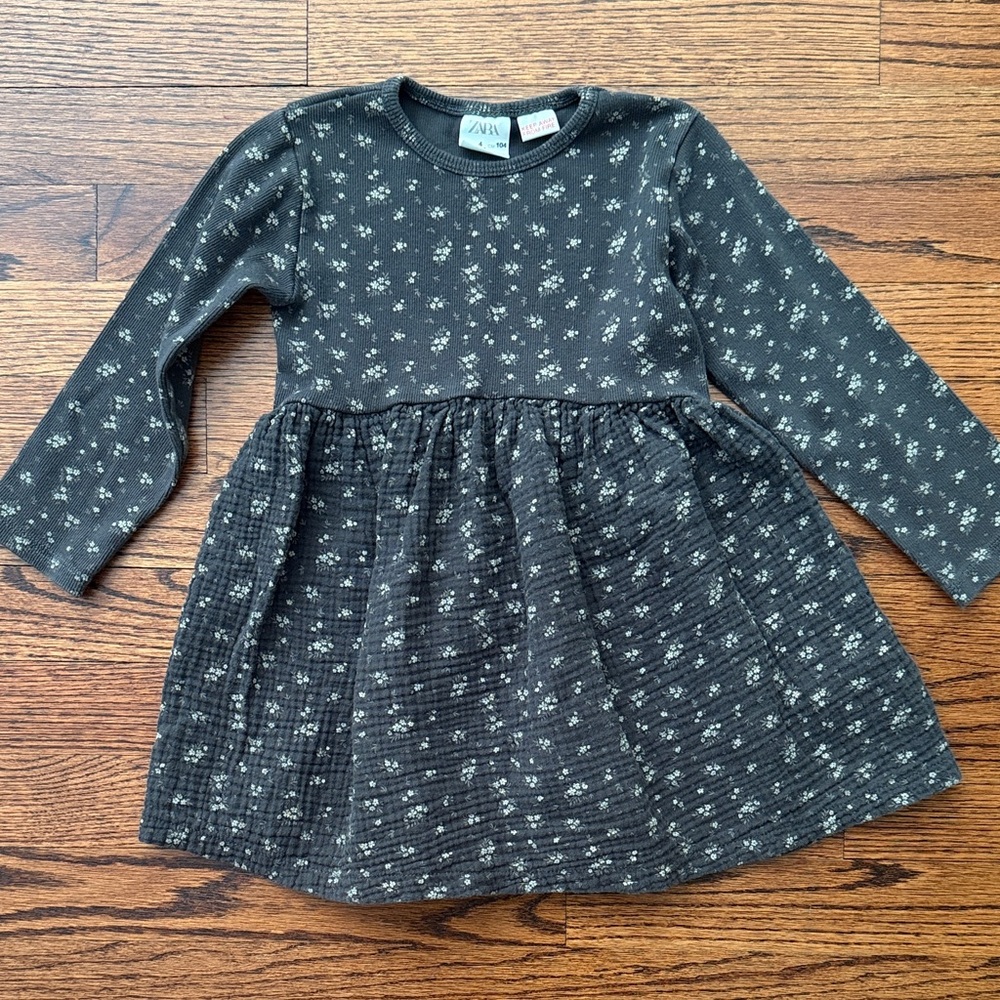 Zara floral dress 4T